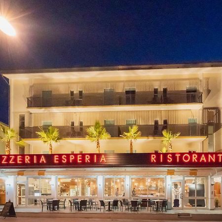Hotel Esperia Caorle Exterior photo